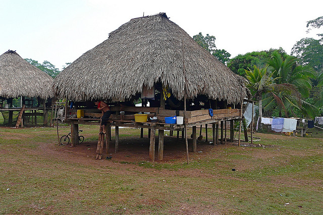 Pfahlhaus in Mogue, Darien